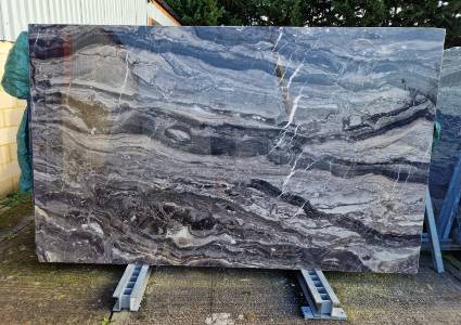 Finest Wholesale Granite Slab in Denver