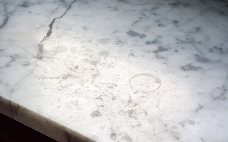 is marble sensitive to acid?